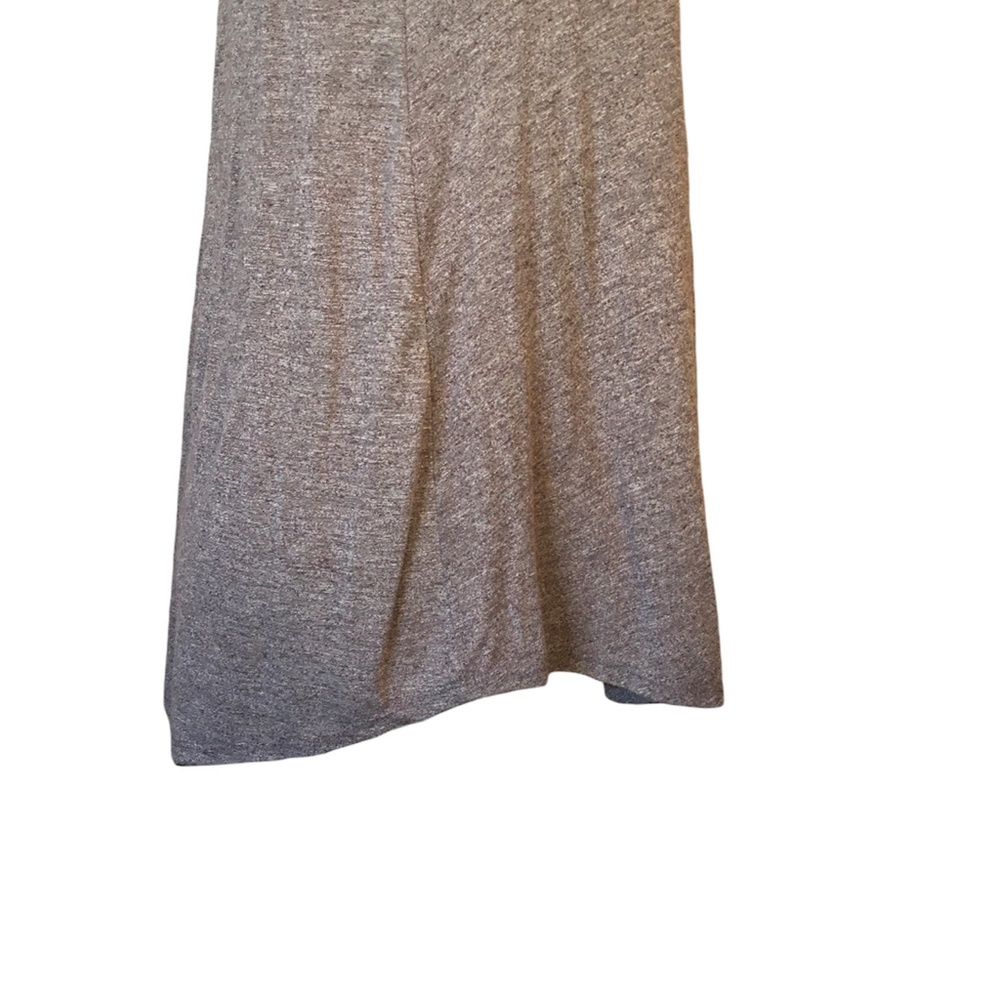 KNOX ROSE SLEEVELESS TOP WITH CUTOUT NECKLINE ROUND NECK, C… - Picture 5 of 6